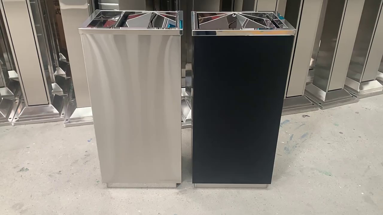 Customized Metal Trash Can with Lid for Hotel Lobby