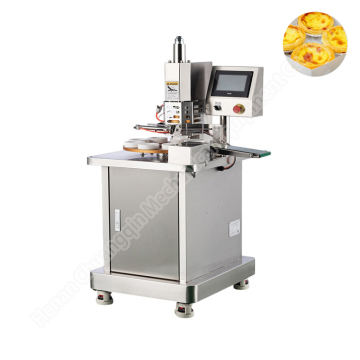 Kaas taart en taartdrukmachine