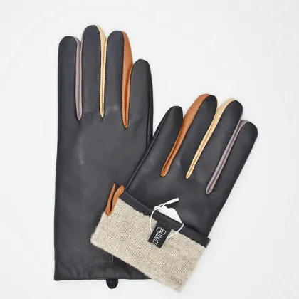 Lady sheepskin leather gloves