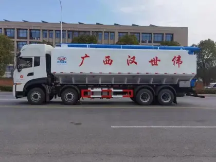 Dongfeng Animal Bulk Feed Poultry Feed Truck
