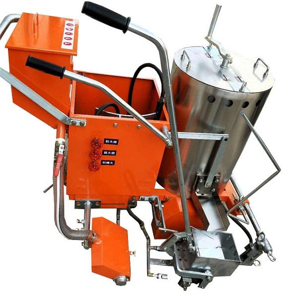 thermoplastic road marking machine wth equipment