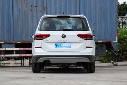 Volkswagen Touran 280TSI DSG Frontier Version - 7 Seater Luxury MPV