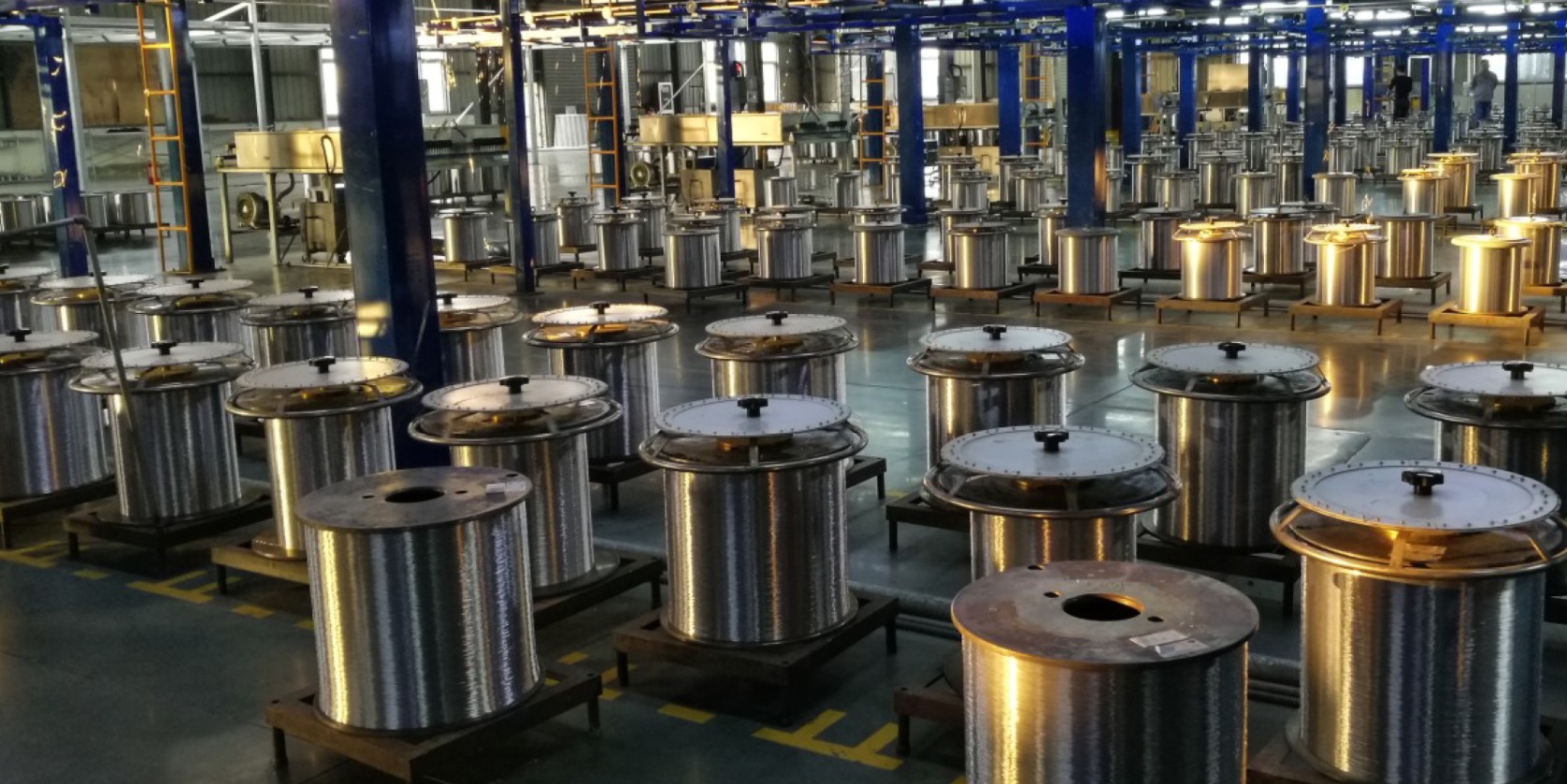 Flat wire enamelling machine