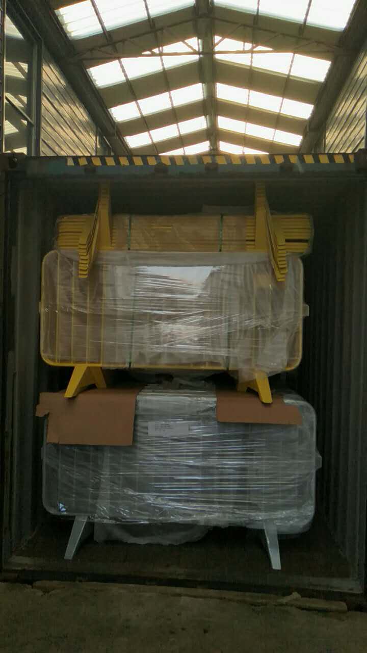 crowd control barriers shipping