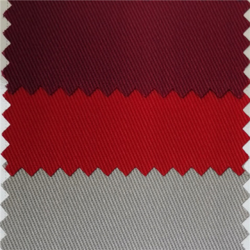 Zwykły barwiony materiał TC Twill 180Gsm