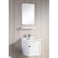 Gabinete de baño de madera blanca con estante