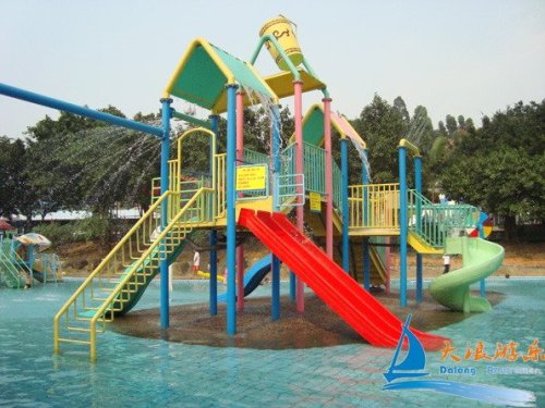 Outdoor 7m Water Playground Equipment Aquatic Play Structures Slide For Preshoolers