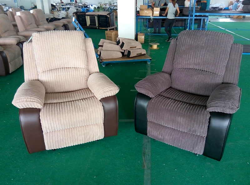 3 Seaters Fabric Reclined Sofa