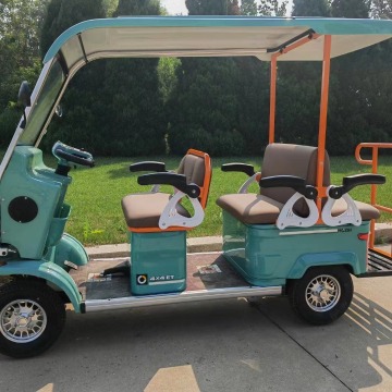 Stylish Four Wheel Leisure Scooter for Daily Use