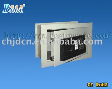 In floor safe