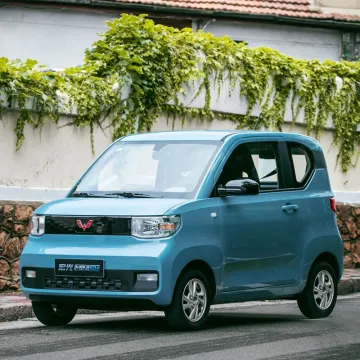 Adult Driving Second-Hand Electric Car Wuling Mini EV New Energy Electric Car
