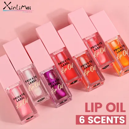 Vegan Glossy Lipgloss with Fruit Tint and Plumping Effect