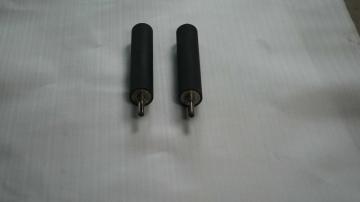 Printing and dyeing rubber roller