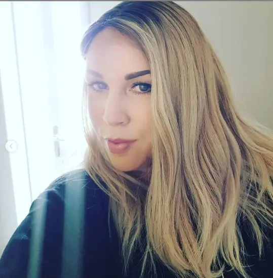 OEM & ODM Multicolor Ash Blonde Human Hair Full Lace Wig Straight Ash Blonde Human Hair Lace Front Wig