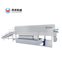 Poultry cage cleaning machine