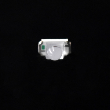 1206 SMD Yellow LED with Lens 30 Degree