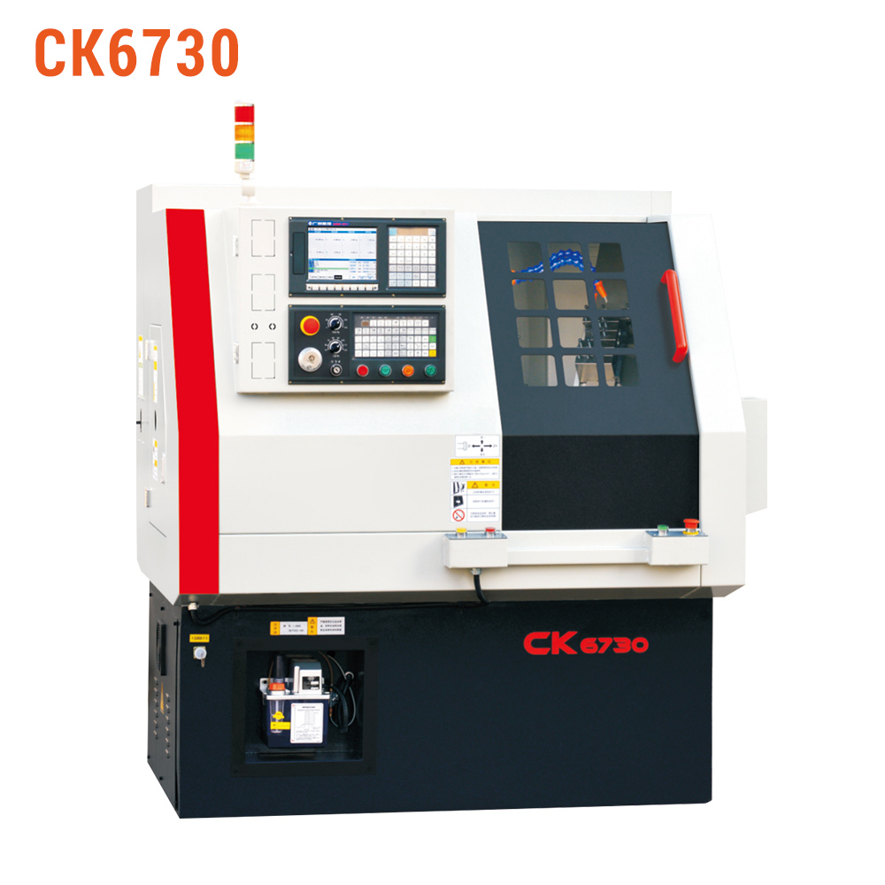 Máquina de torno CNC de cama plana de precisión automática CK6730