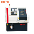 CK6730自動精度フラットベッドCNC旋盤機