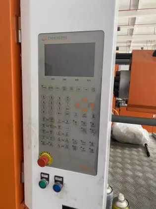 Chen Hsong JM468-MK6: 468 Ton Energy-Saving Plastic Injection Molding Machine