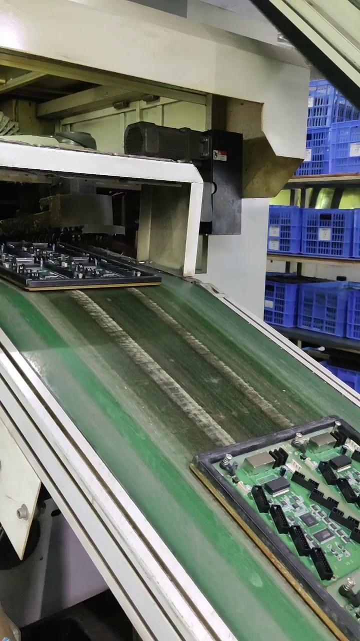 AI-Driven Multilayer PCB Design for Circuit Boards