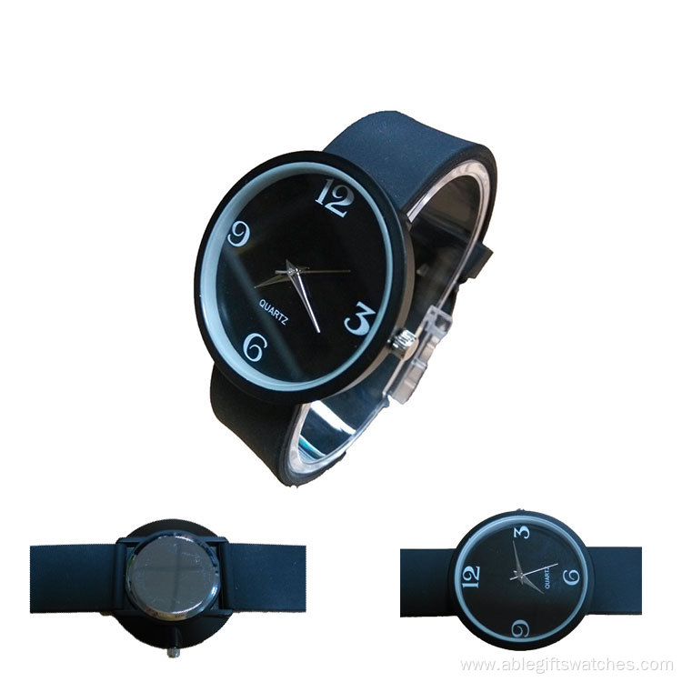 Utility Thin Silicone Waterproof Quartz Wristwatch