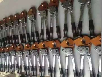 Pemotong Kabel Ratchet Manual