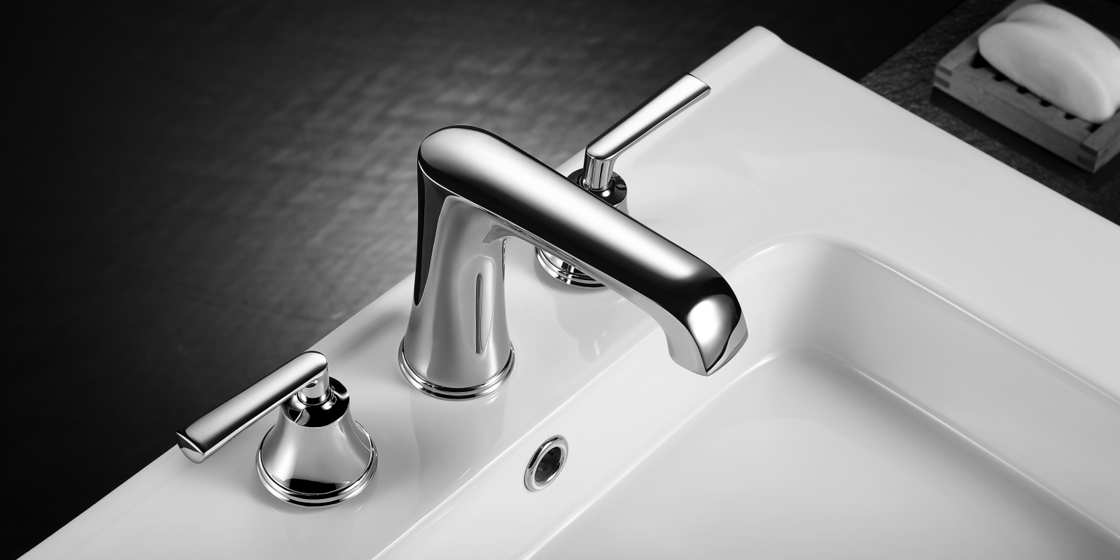 bathroom 3-hole tap