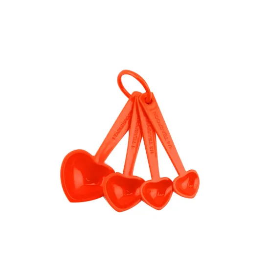 heart shaped plastic measuring spoons