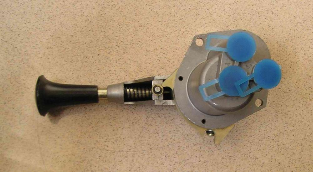 Kamaz hand brake valve