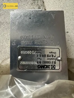 Engineering machinery foot valve