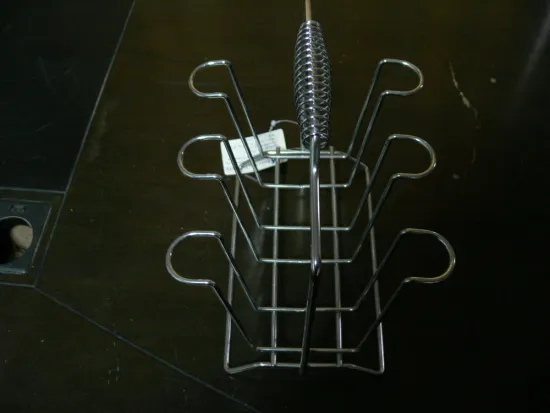 Customized wire mesh tools