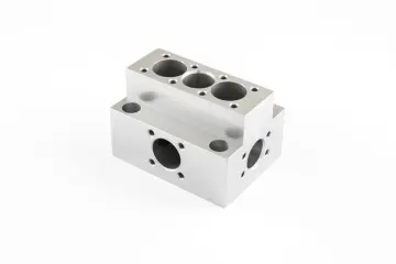 Precision CNC Machining of Metal Machine Parts