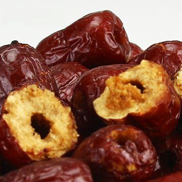 Rode datums knapperig jujube snack te koop