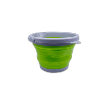 Portable Outdoor Camping Kitchen Bucket: Large Capacity, Foldable, and Collapsible Design in Plastic and Silicone