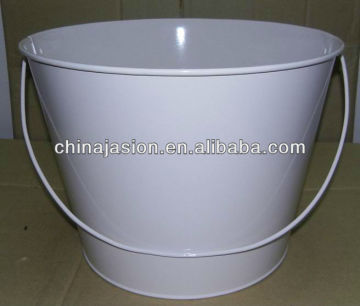 Enamel Bucket with wire handle