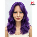 ミディアムレングスのスタイリッシュなパープルカーリーウィッグ