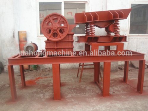 Vibration bowl feeder with jaw crusher