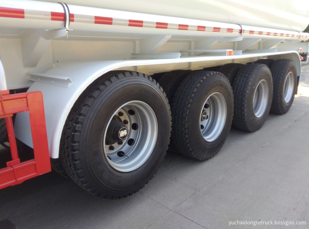 4 axle 50CBM oil tanker trailer