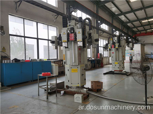 شركة Dongying Dosun Investment Casting Shell صنع روبوت