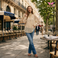 Transparente, plissierte Langarmbluse mit Polka-Dots