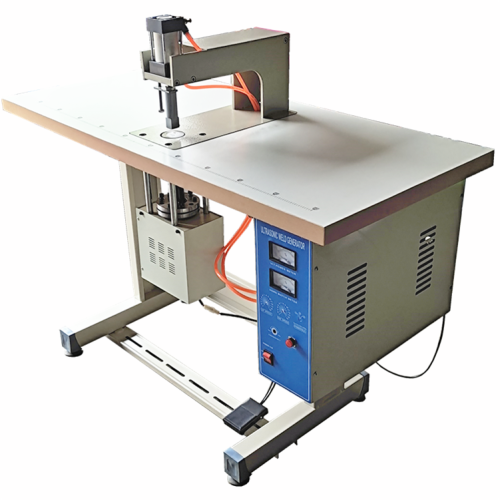 Máquina ultrasónica de soldadura por puntos de tela no tejida