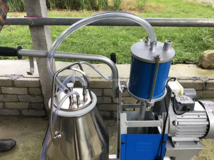 Dairy Milk Processing Machinery: Milking Machine for Cows