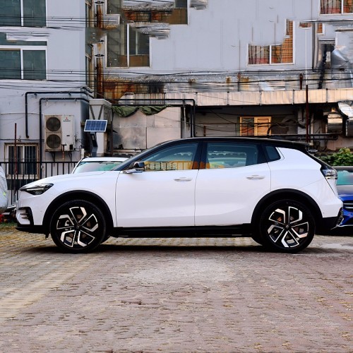 Cool and stylish Enovate ME7 electric vehicle