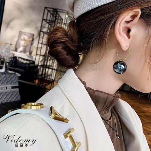 Exaggerated Resin Pearl Earrings in Multiple Colors