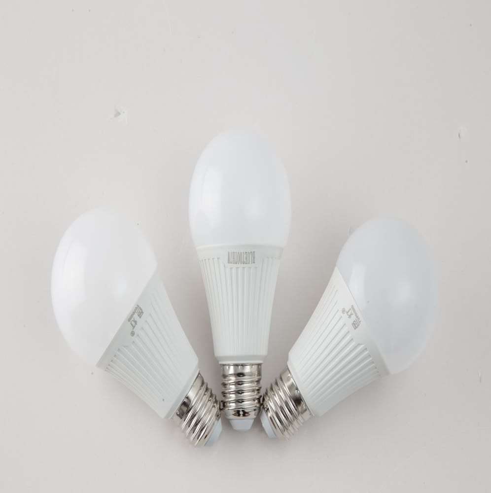 smart ledd light bulb