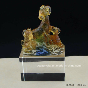 Glass Animal Trophy on Crystal Cube HK-6061