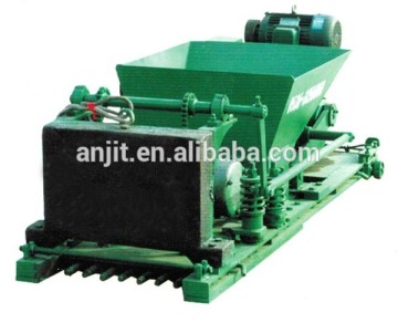 Concrete wall panel making machine for yard fence