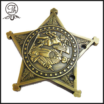 Antique bronze Star Pin badge metal