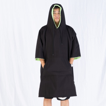 Robe à capuche de robe à changement étanche