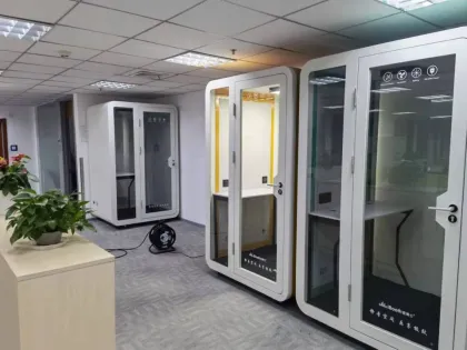 Indoor Soundproof Work Space Meeting Box